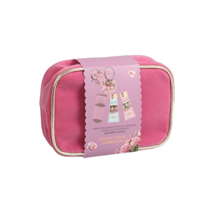 BLBG26016 Foot Cream and Foot Scrub Exfoliating Duo with Socks and Cosmetic Travel Pouch