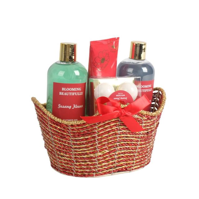 BLBF26018 Ultimate Family Bath Gift Set - Shower Gel, Bubble Bath, Body Lotion, Bath Fizzer & Loofah in Woven Basket
